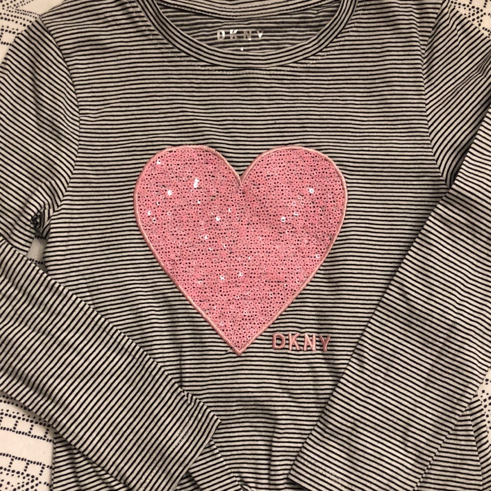 Stripe long-sleeve shirt with pink heart sequins